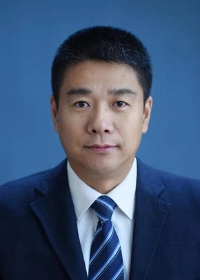 尹文杰.jpg